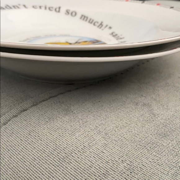 Paul Cardew ALICE IN WONDERLAND'S CAFE Bowls - Picture 7 of 8